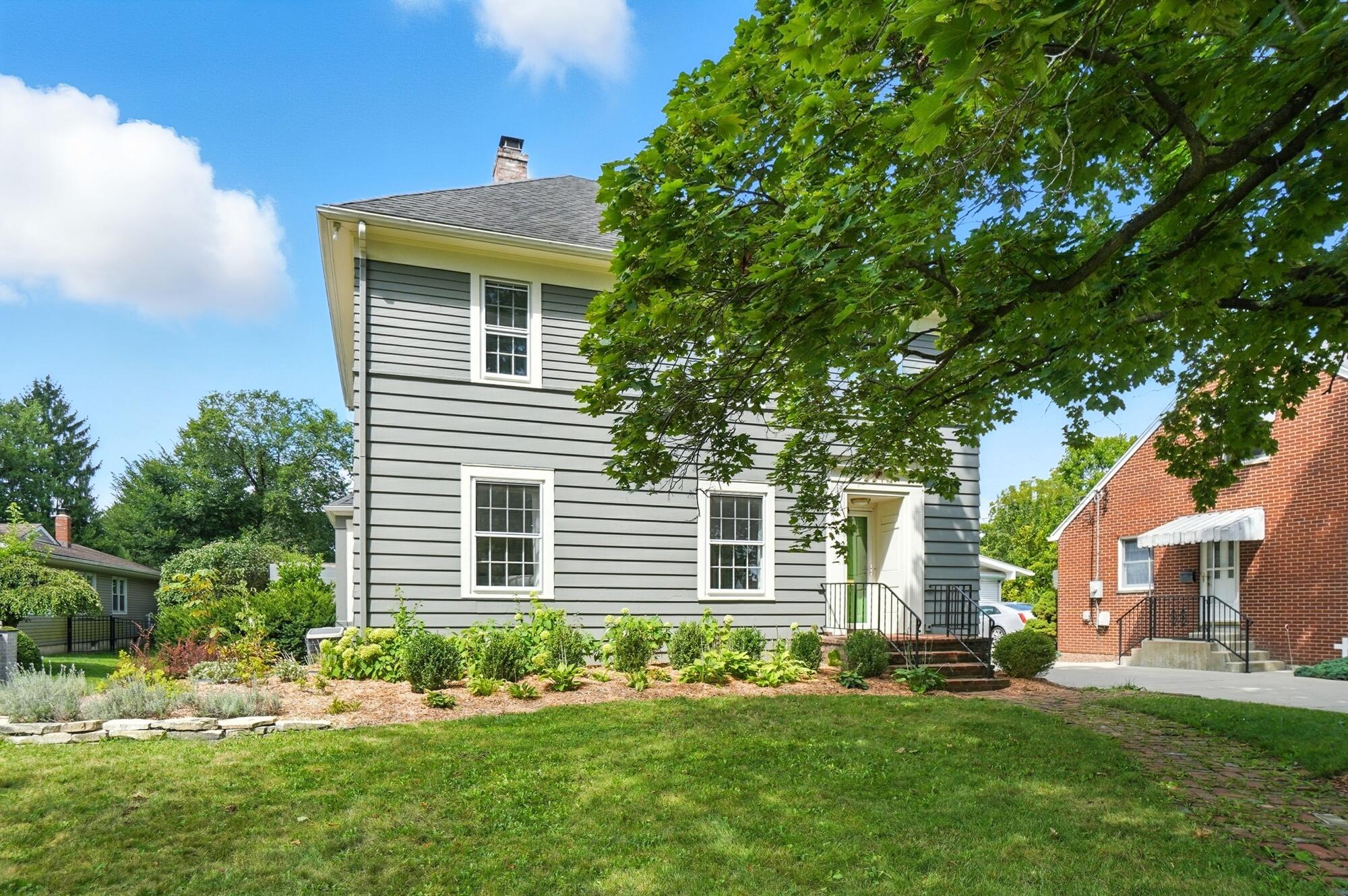 2215 Fountain Boulevard, Springfield, Ohio 45504