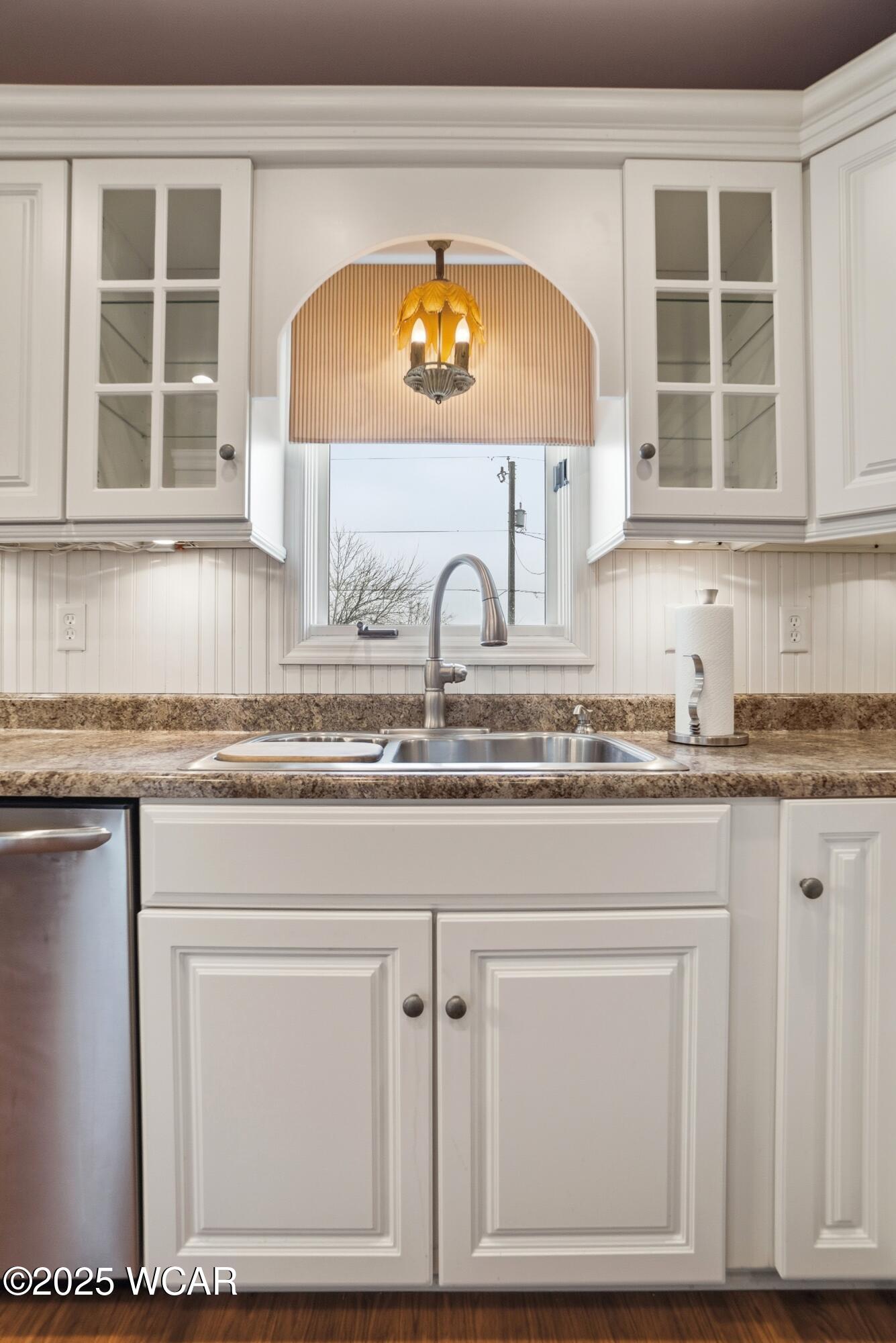 900 Front Street, Alger, Ohio