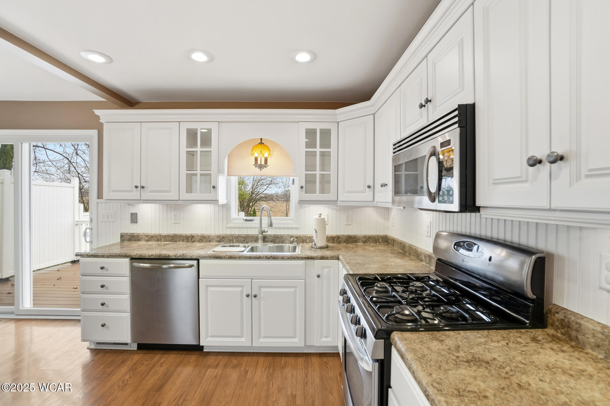 900 Front Street, Alger, Ohio