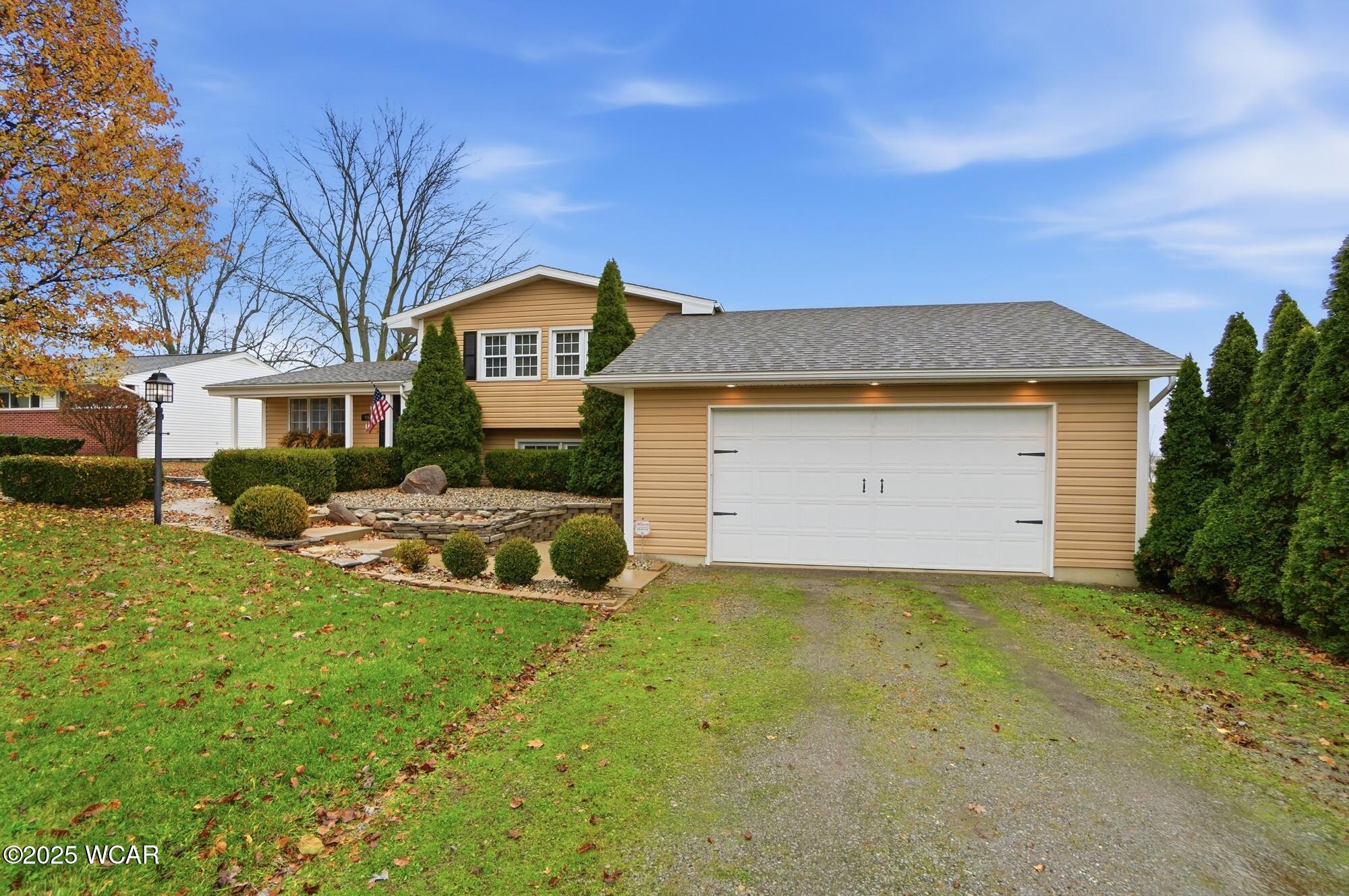 900 Front Street, Alger, Ohio