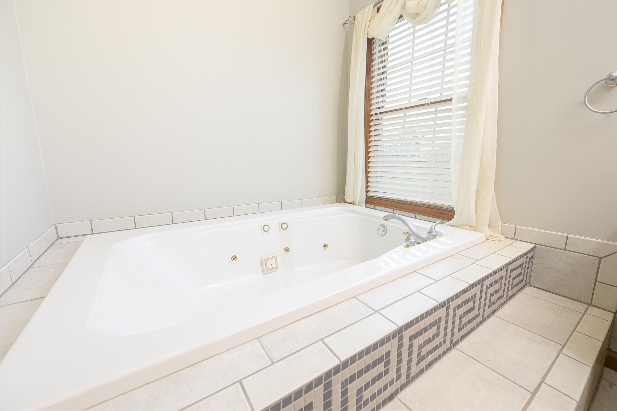 9281 Willow View Road, Belle Center, Ohio 43310