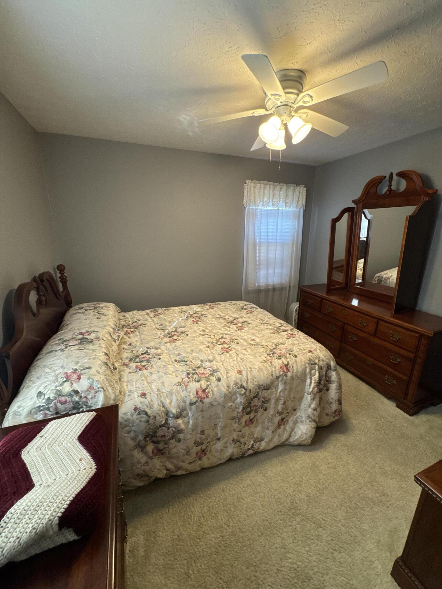 1522 Grimes Avenue, Urbana, Ohio 43078