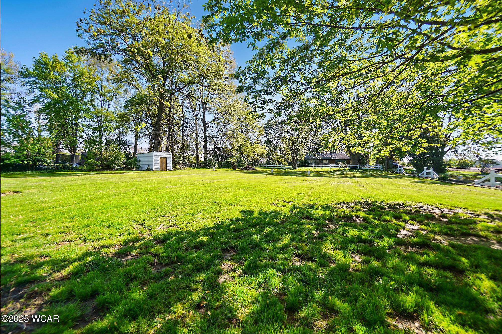 1069 Kemp Road, Lima, Ohio