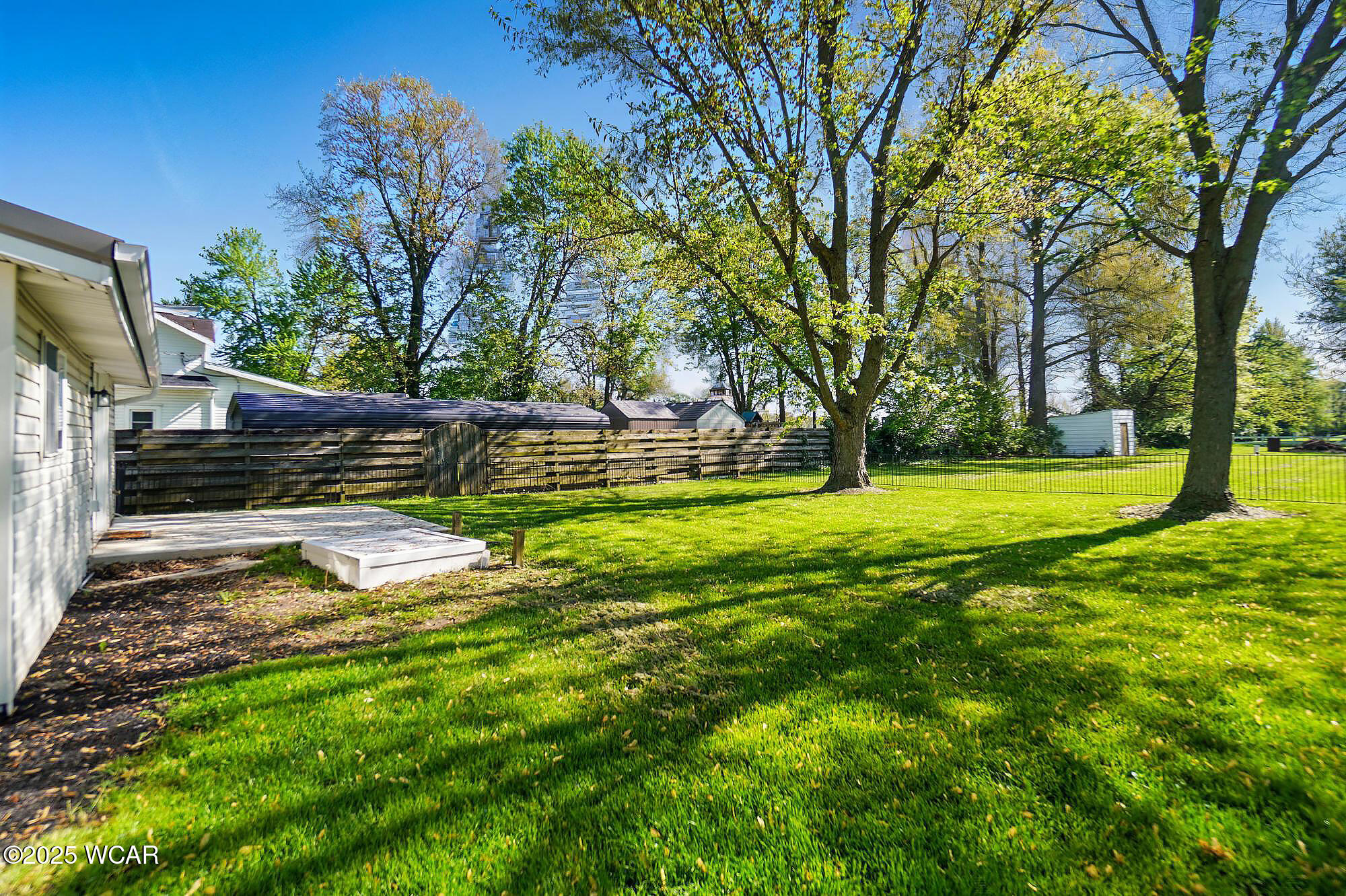 1069 Kemp Road, Lima, Ohio