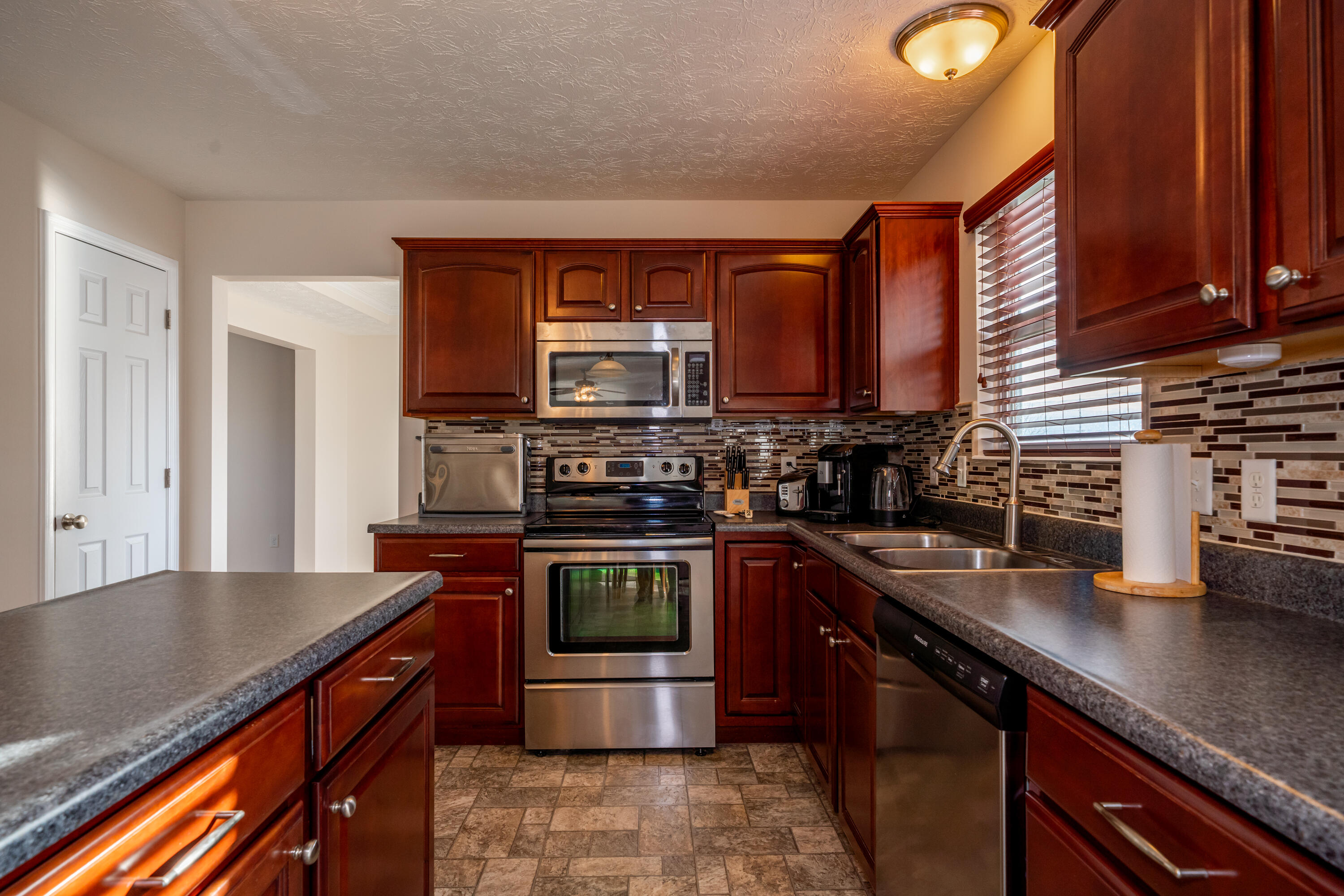 6741 Stovali Drive, Huber Heights, Ohio 45424