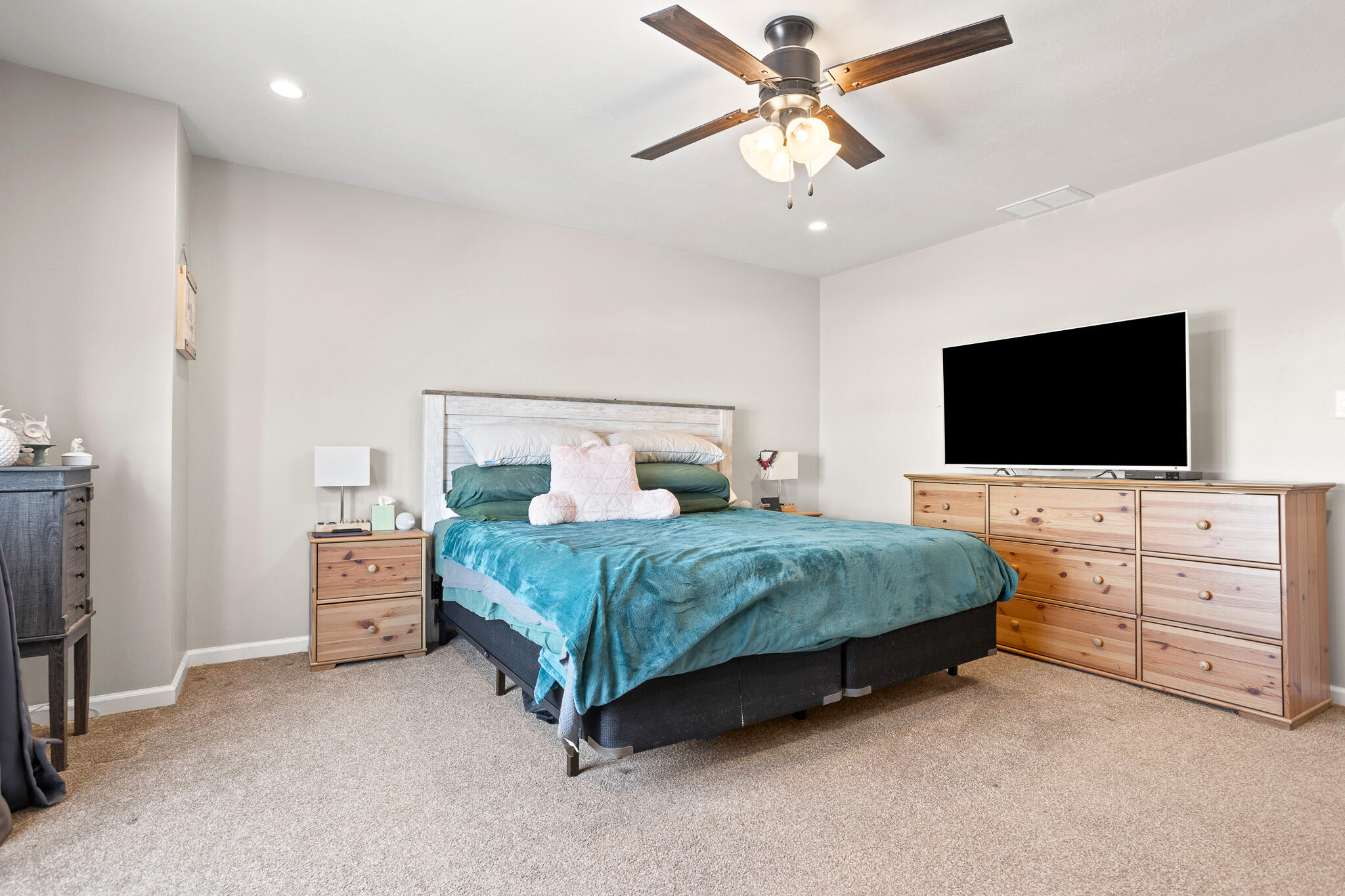 2332 Kiowa Court, Piqua, Ohio 45356