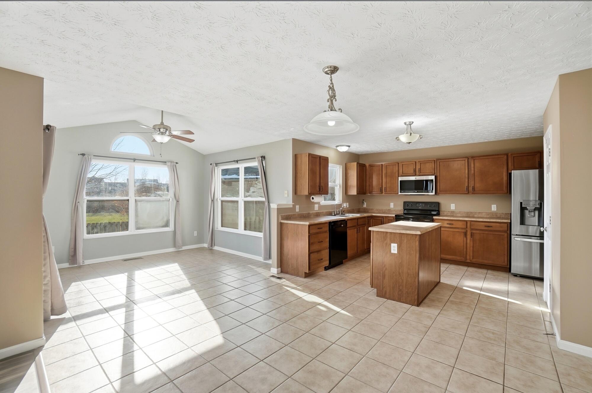 6906 Buell Lane, Dayton, Ohio 45424