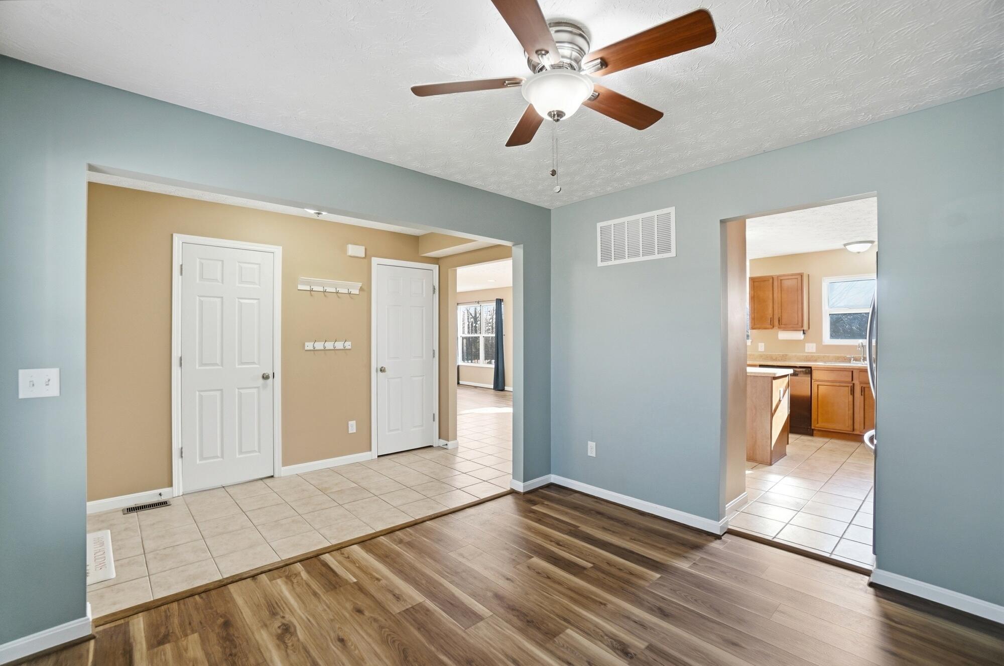 6906 Buell Lane, Dayton, Ohio 45424