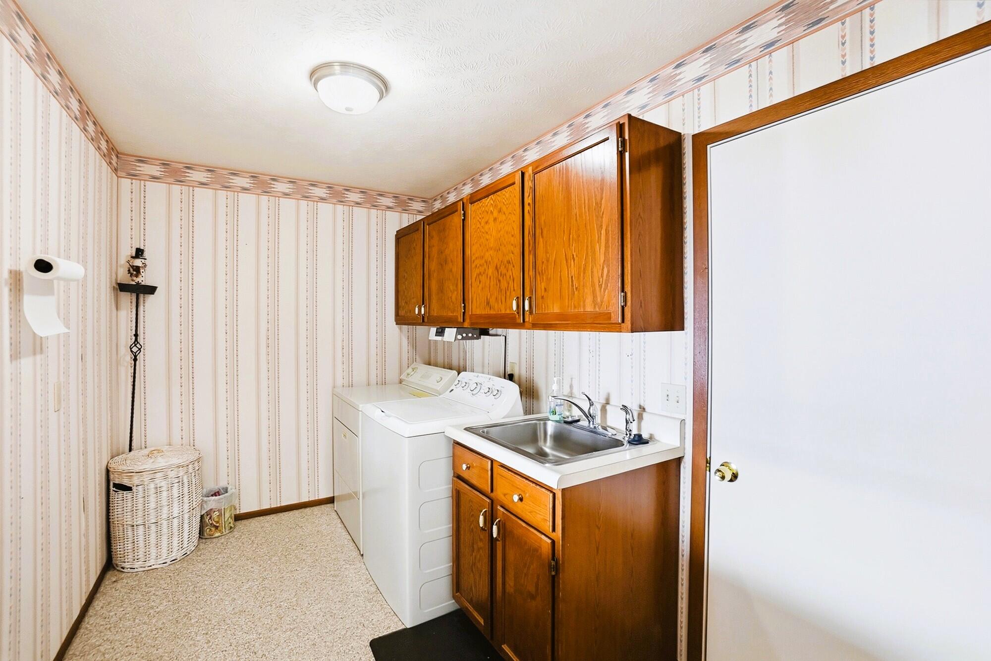 1149 Foxboro Road, Springfield, Ohio 45503