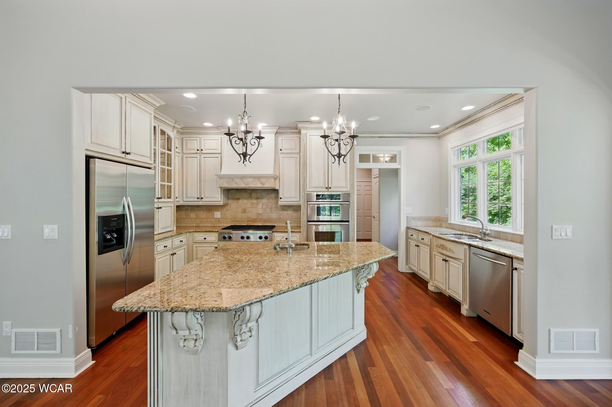 7 Estate Drive, Lima, Ohio