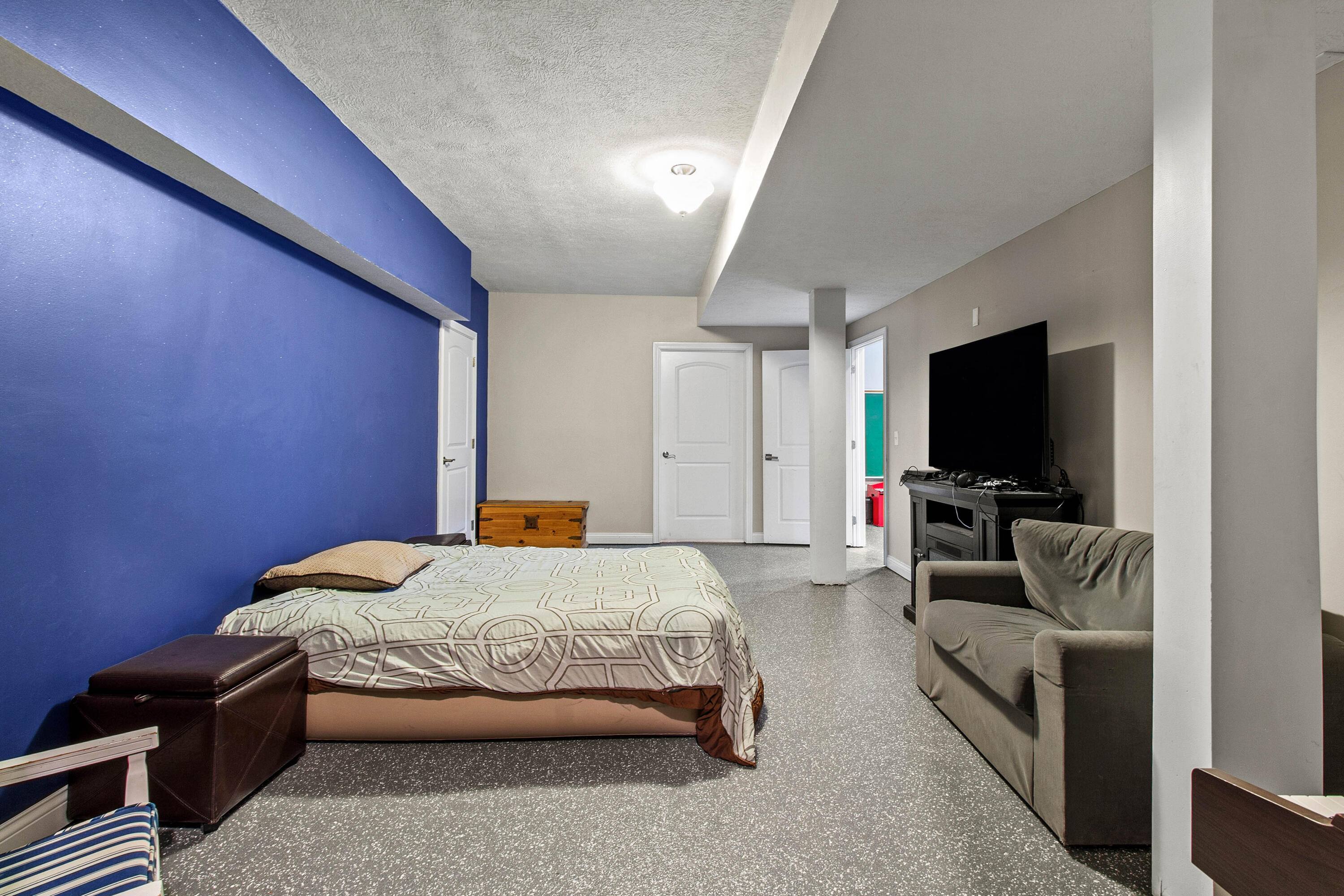 110 Parkview Drive, Jackson Center, Ohio 45334