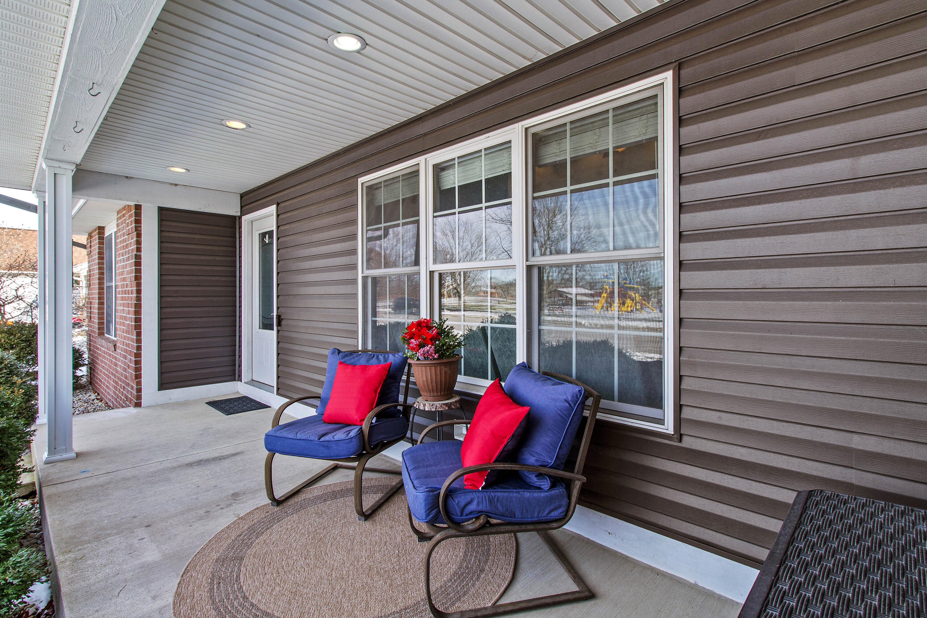 110 Parkview Drive, Jackson Center, Ohio 45334