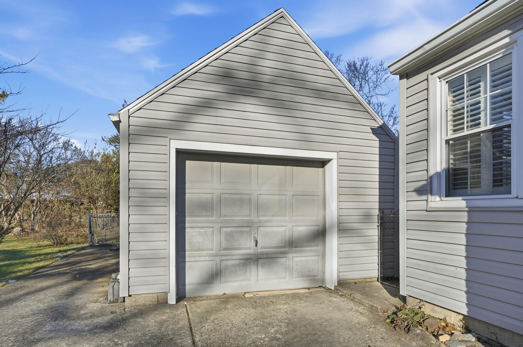 214 Sunnyside Place, Springfield, Ohio 45504