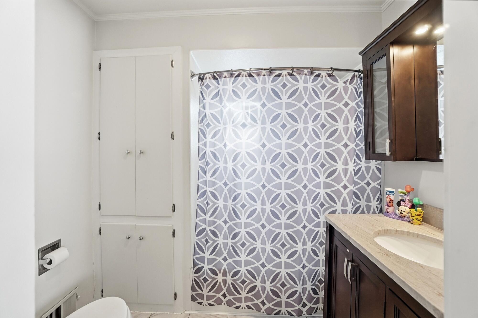 510 North Street, Wapakoneta, Ohio 45895