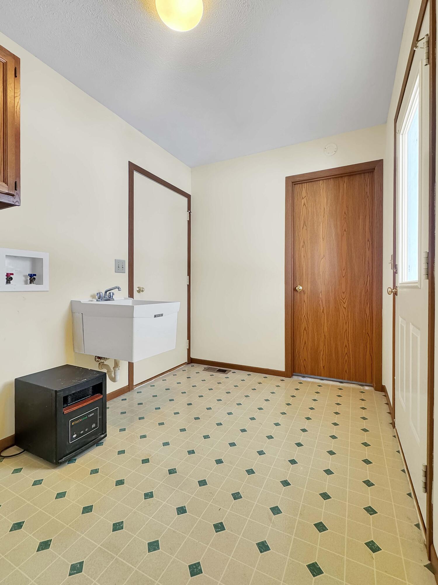 521 Julia Street, Urbana, Ohio 43078