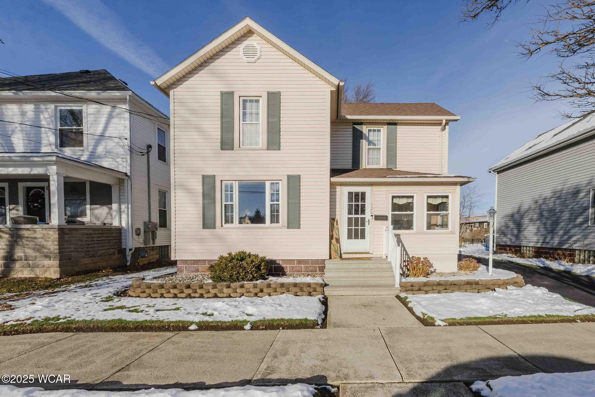 120 Clay Street, Carey, Ohio