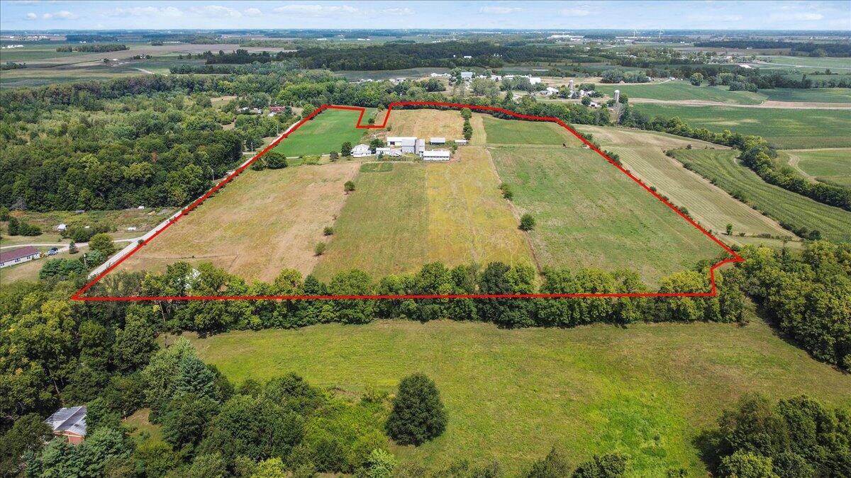 3002 Township Rd 247, De Graff, Ohio 43318