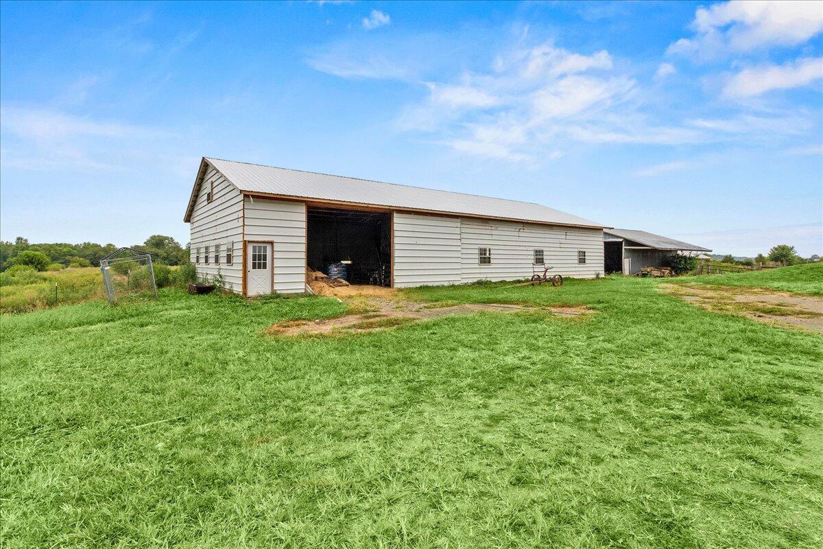 3002 Township Rd 247, De Graff, Ohio 43318