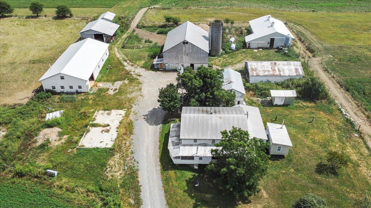 3002 Township Rd 247, De Graff, Ohio 43318