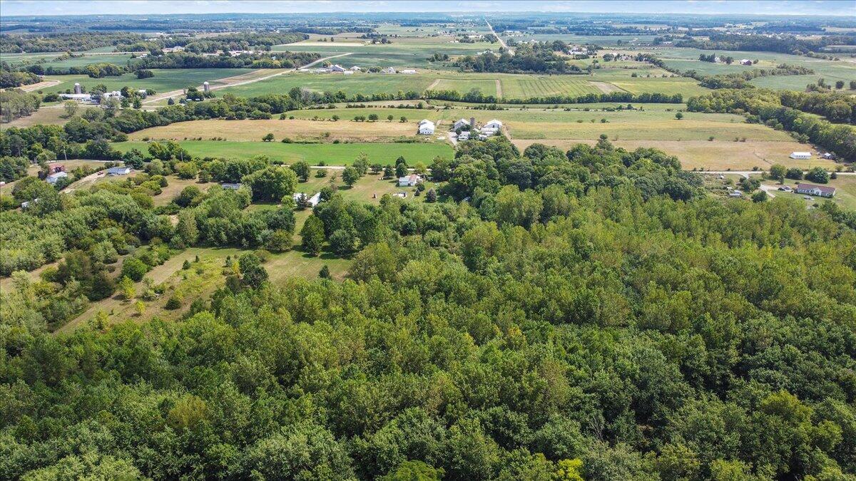 3002 Township Rd 247, De Graff, Ohio 43318