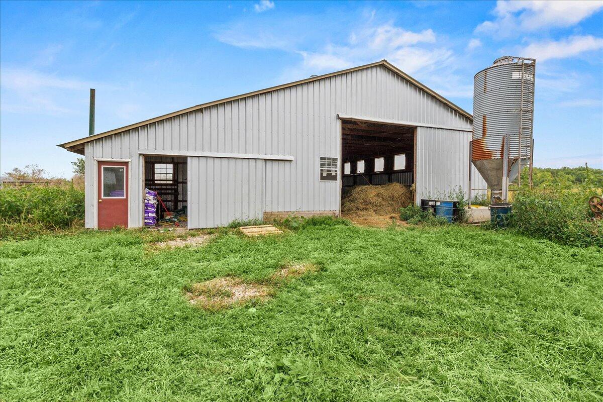 3002 Township Rd 247, De Graff, Ohio 43318