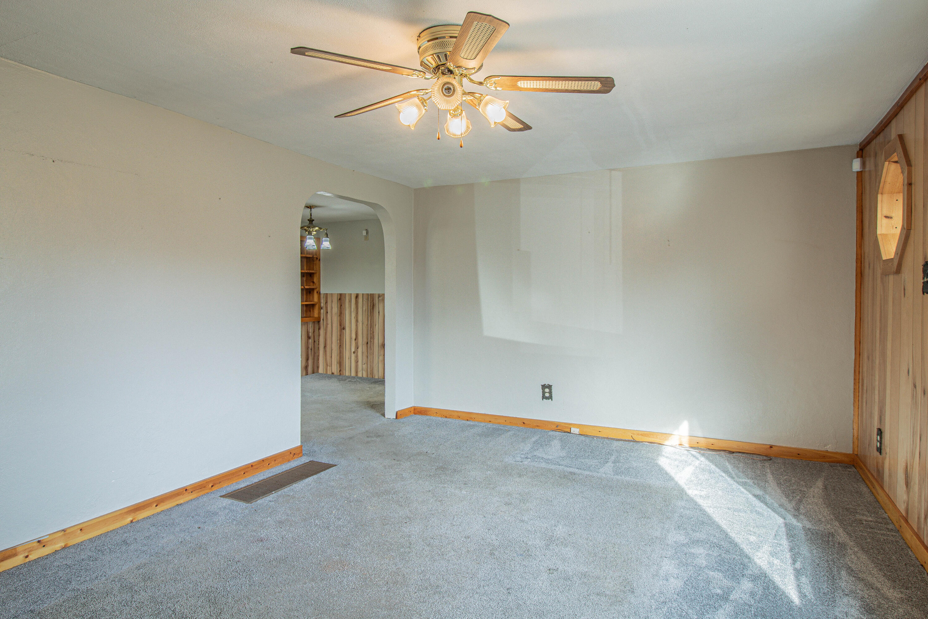 3785 Ballentine Pike, Springfield, Ohio 45502