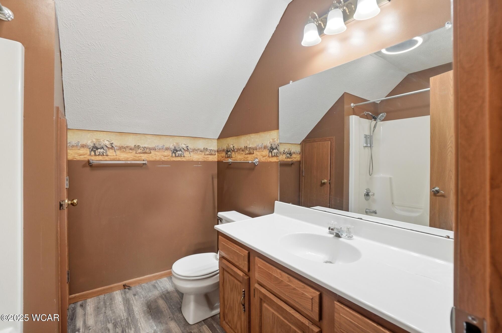 18544 Santa Fe Line Road, Waynesfield, Ohio