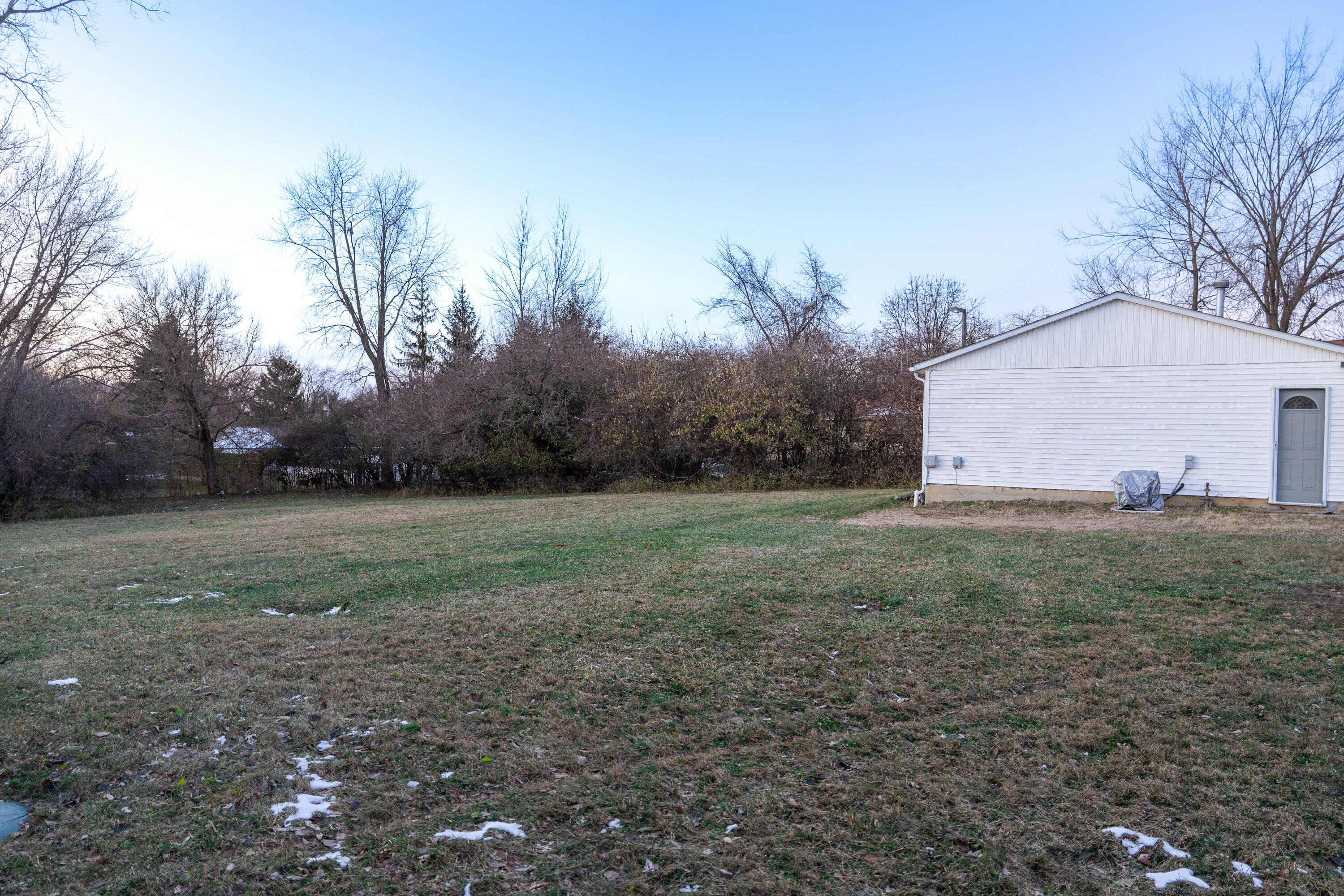 2553 Derr Road, Springfield, Ohio 45503