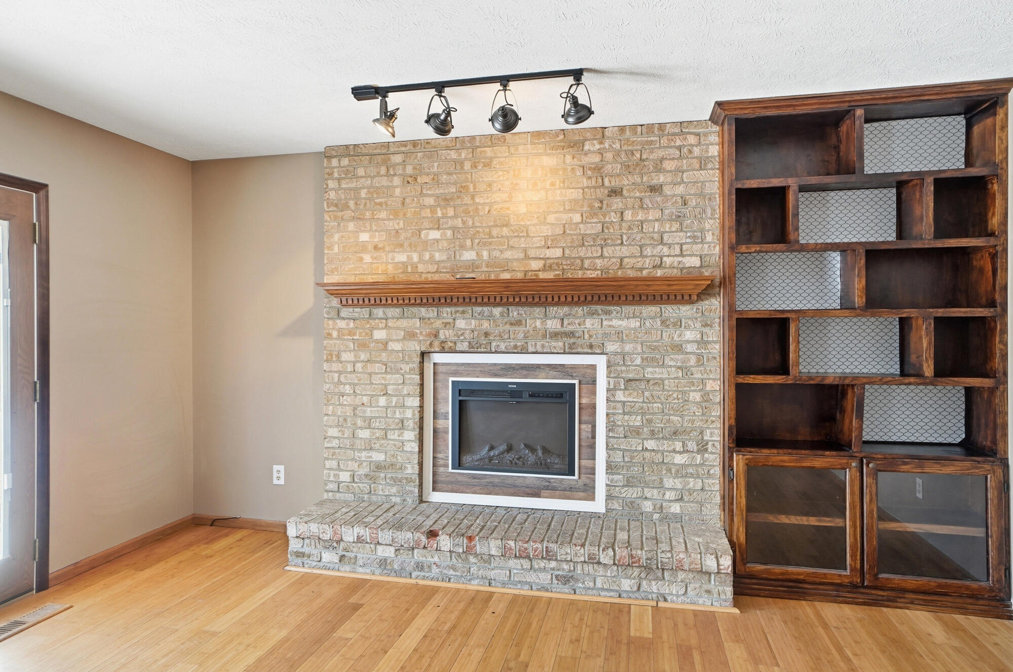 18544 Santa Fe Line Road, Waynesfield, Ohio 45896