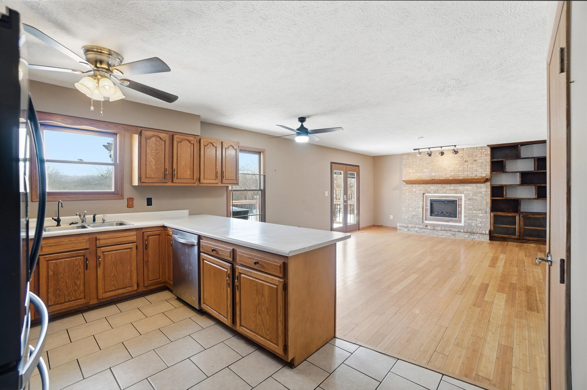 18544 Santa Fe Line Road, Waynesfield, Ohio 45896