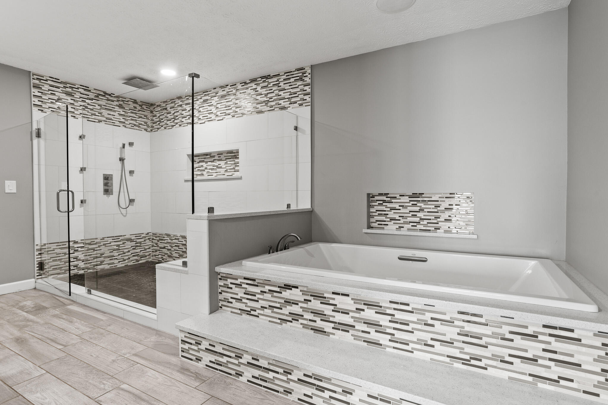 1400 Troy Urbana Road, Troy, Ohio 45373