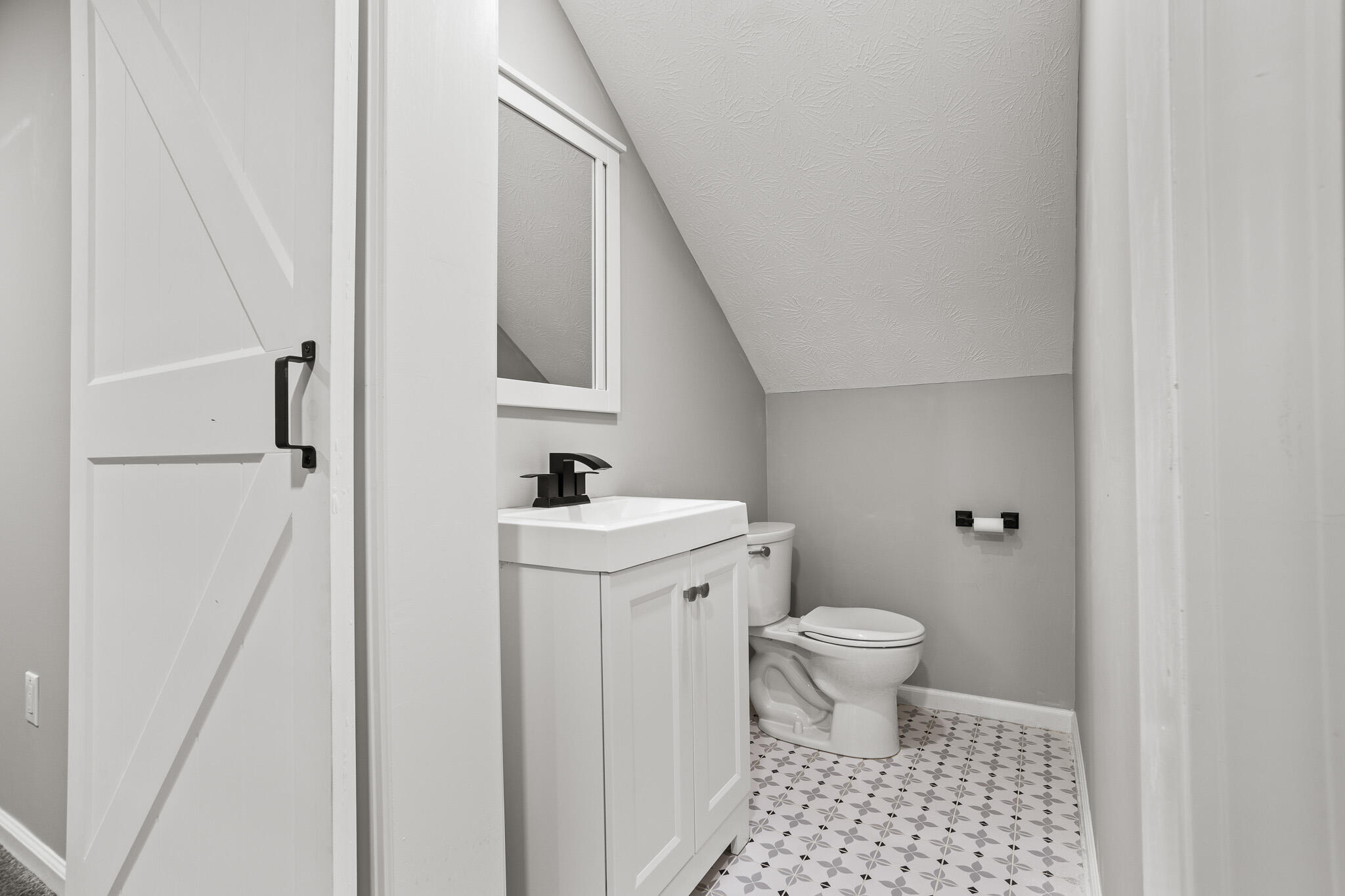 1400 Troy Urbana Road, Troy, Ohio 45373