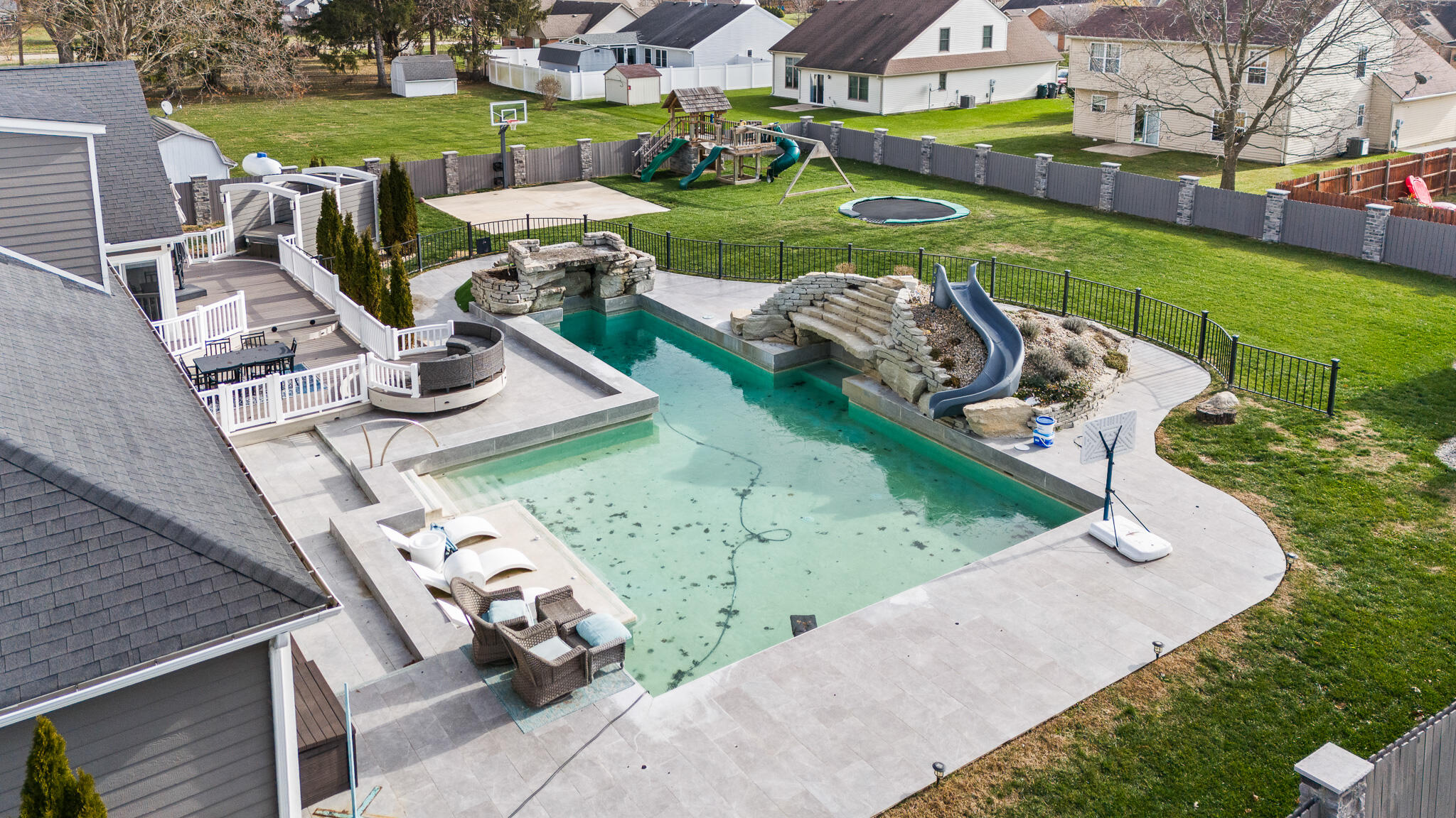 1400 Troy Urbana Road, Troy, Ohio 45373