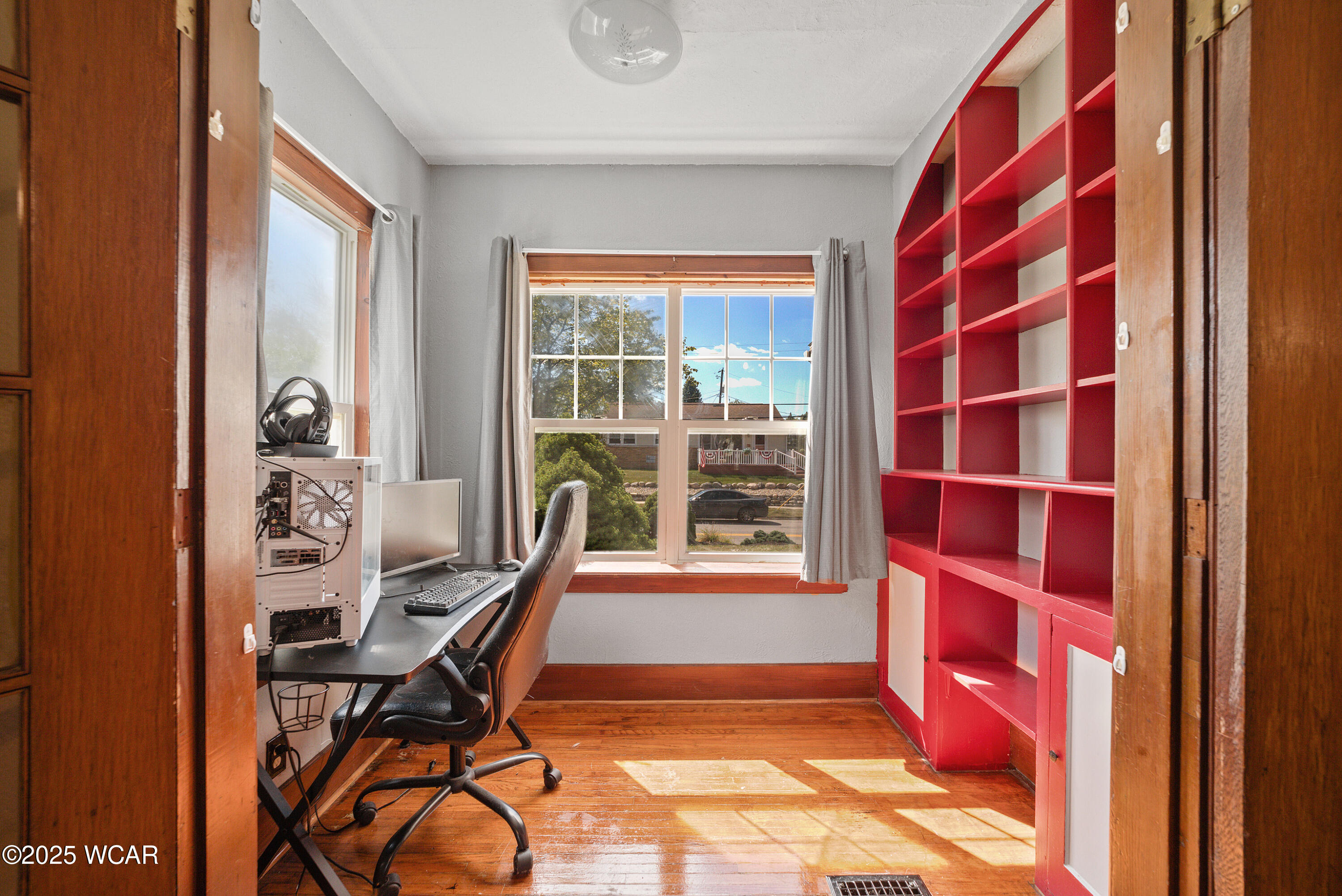 222 Grove Street, Bluffton, Ohio