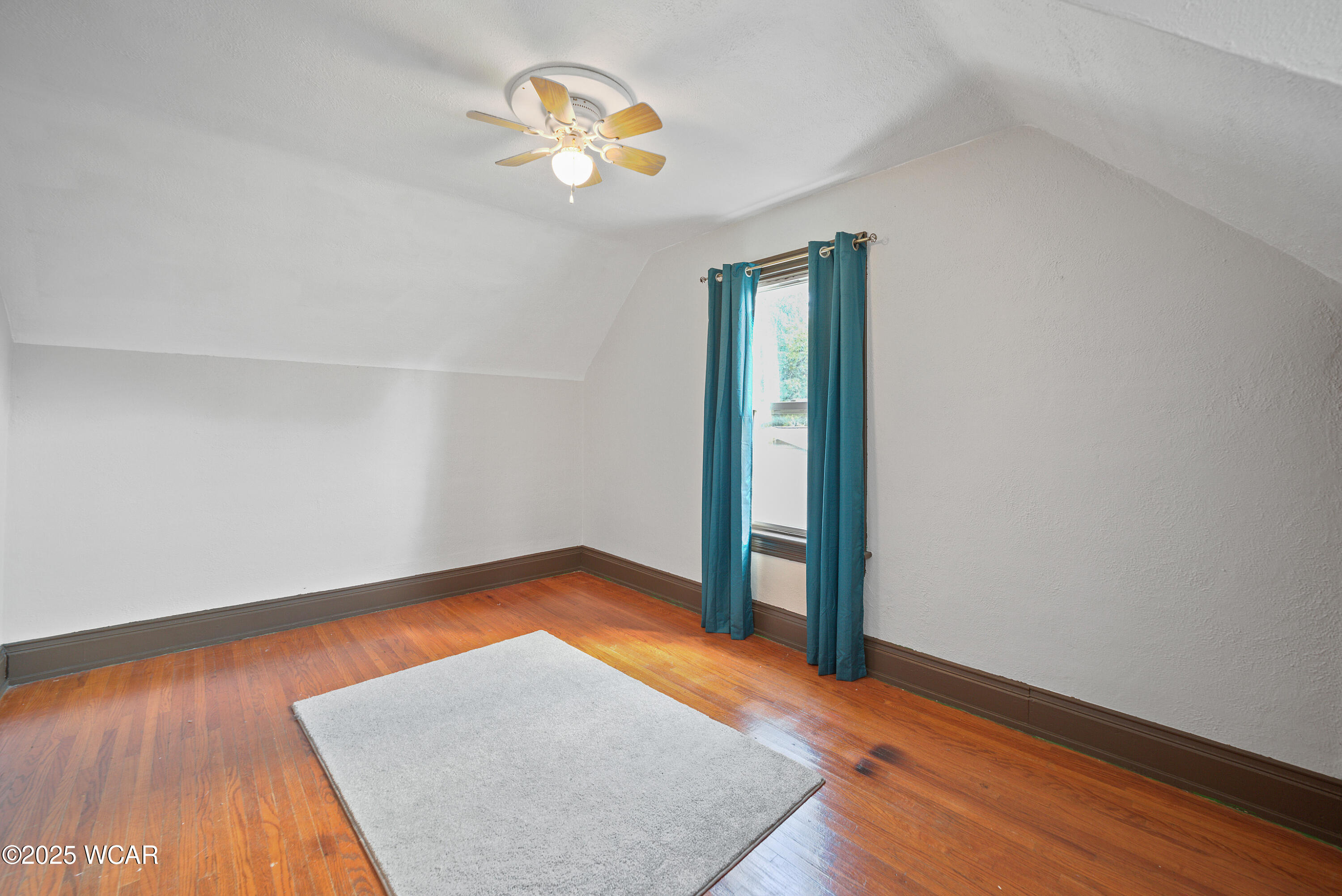 222 Grove Street, Bluffton, Ohio