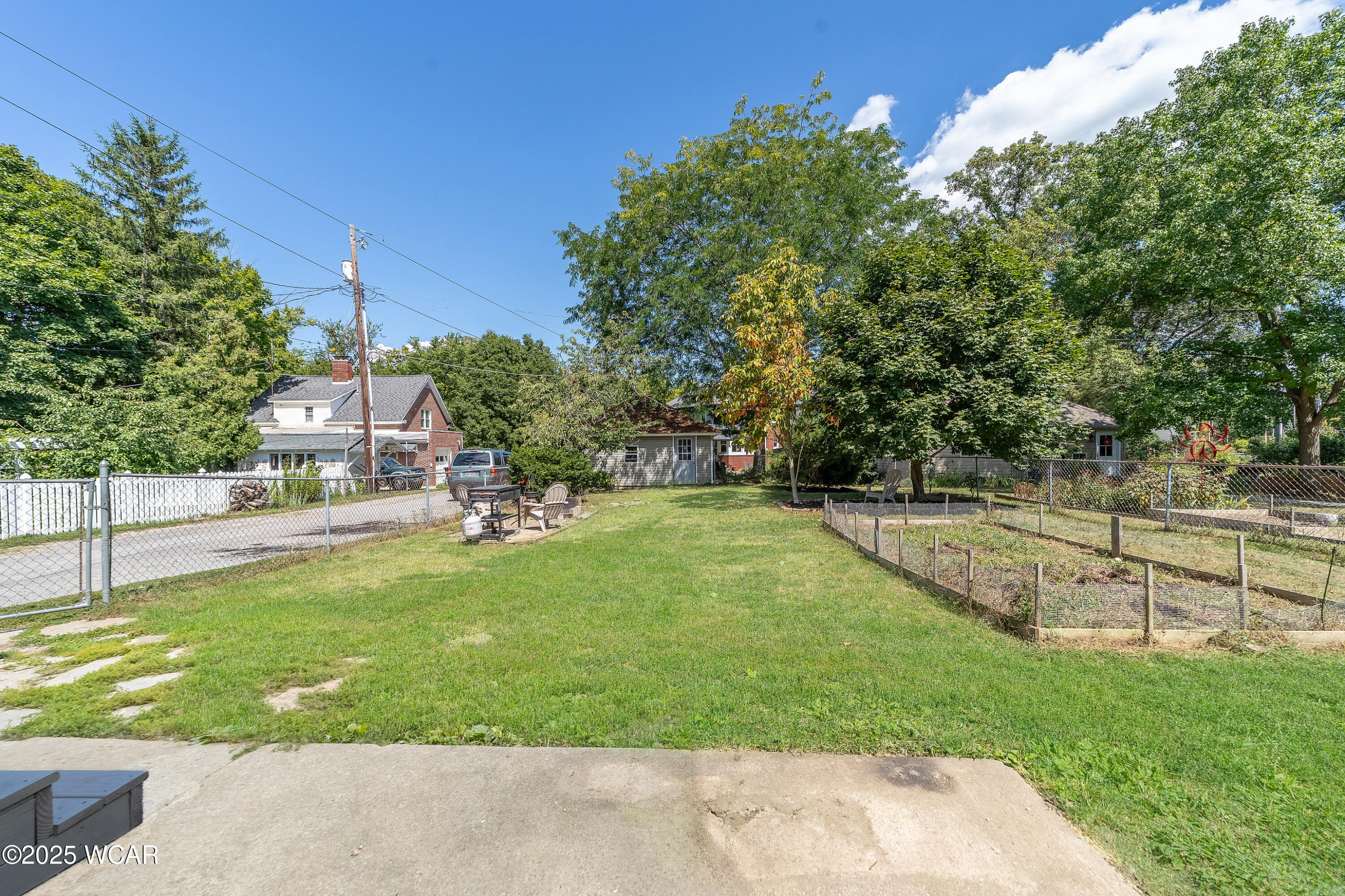 222 Grove Street, Bluffton, Ohio