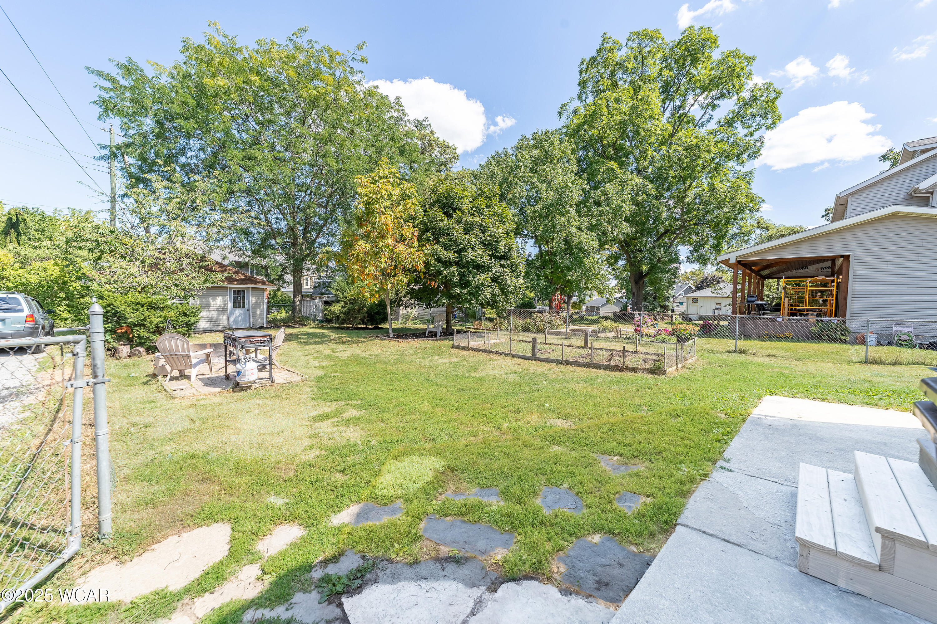 222 Grove Street, Bluffton, Ohio