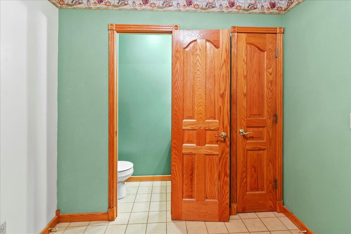 2294 Short Cut Road, Urbana, Ohio 43078