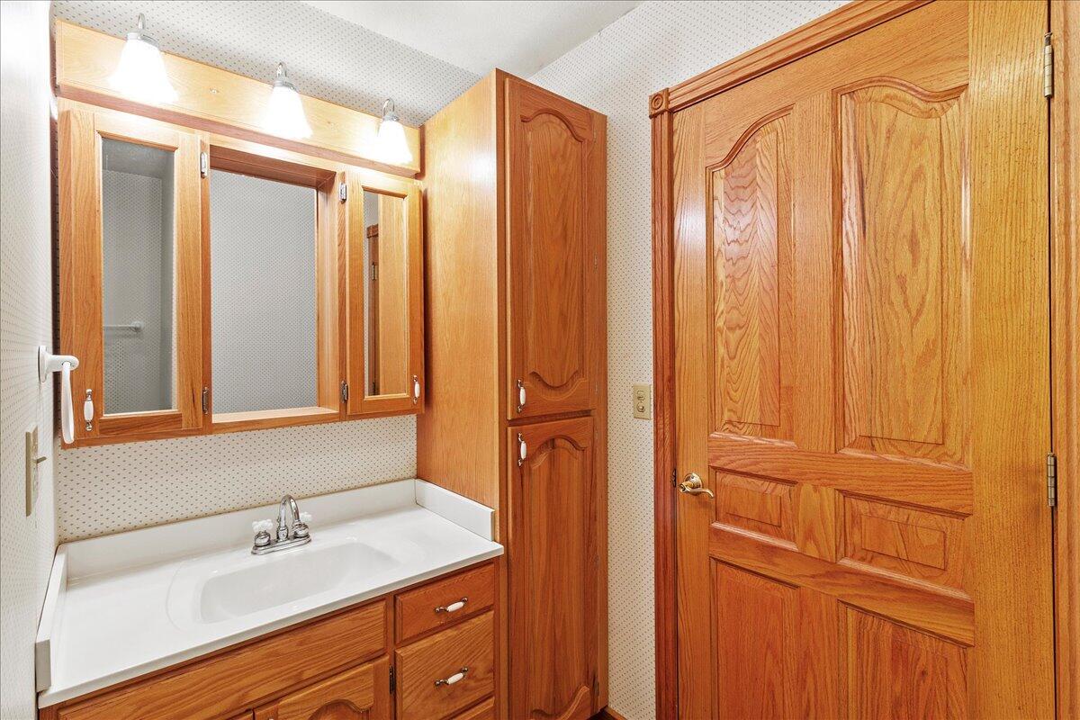 2294 Short Cut Road, Urbana, Ohio 43078