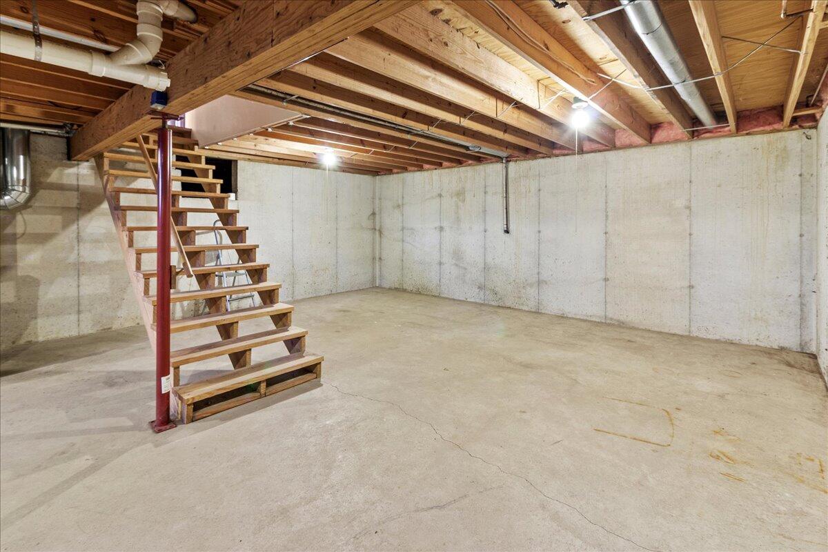 2294 Short Cut Road, Urbana, Ohio 43078