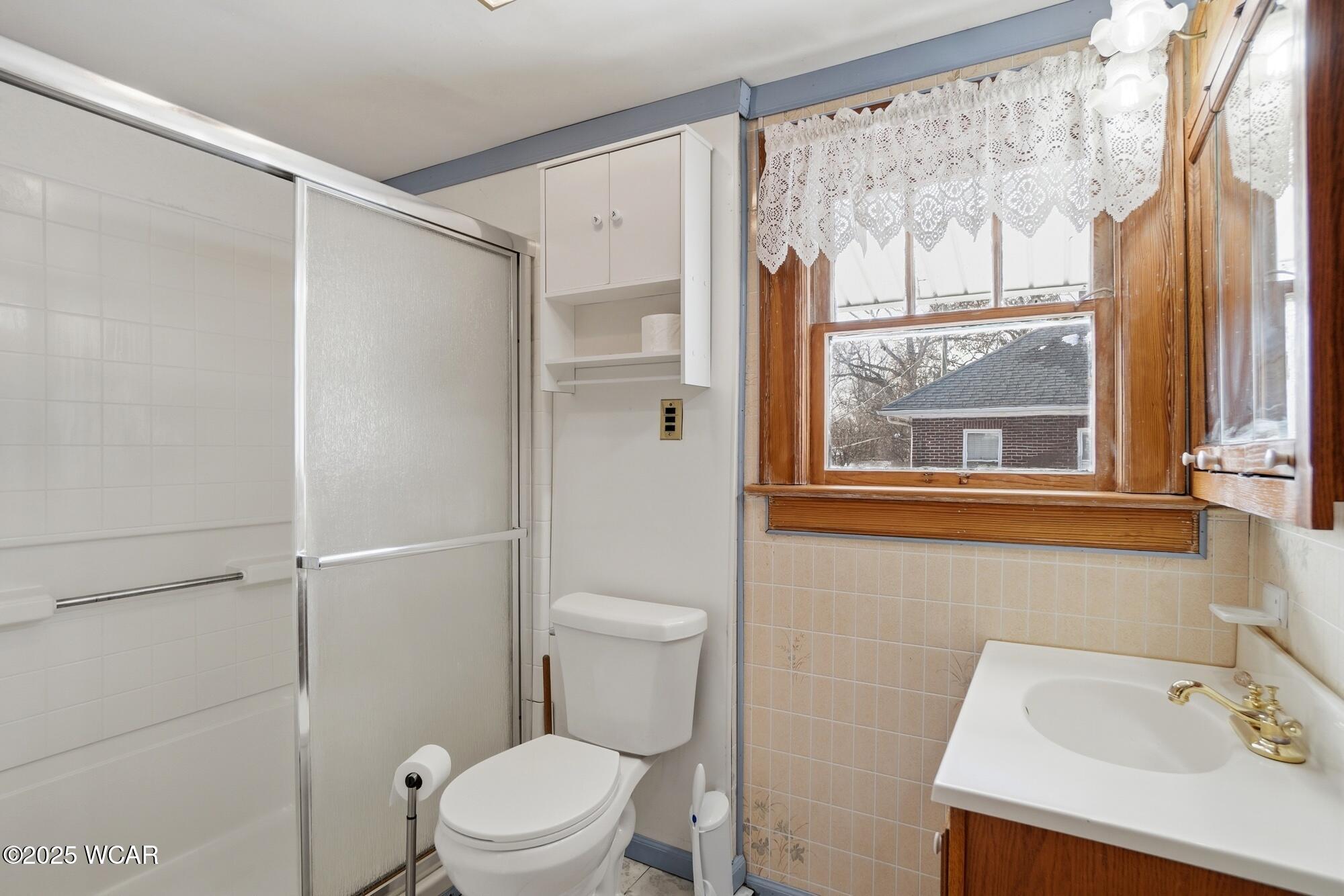 1541 Oakland Parkway, Lima, Ohio