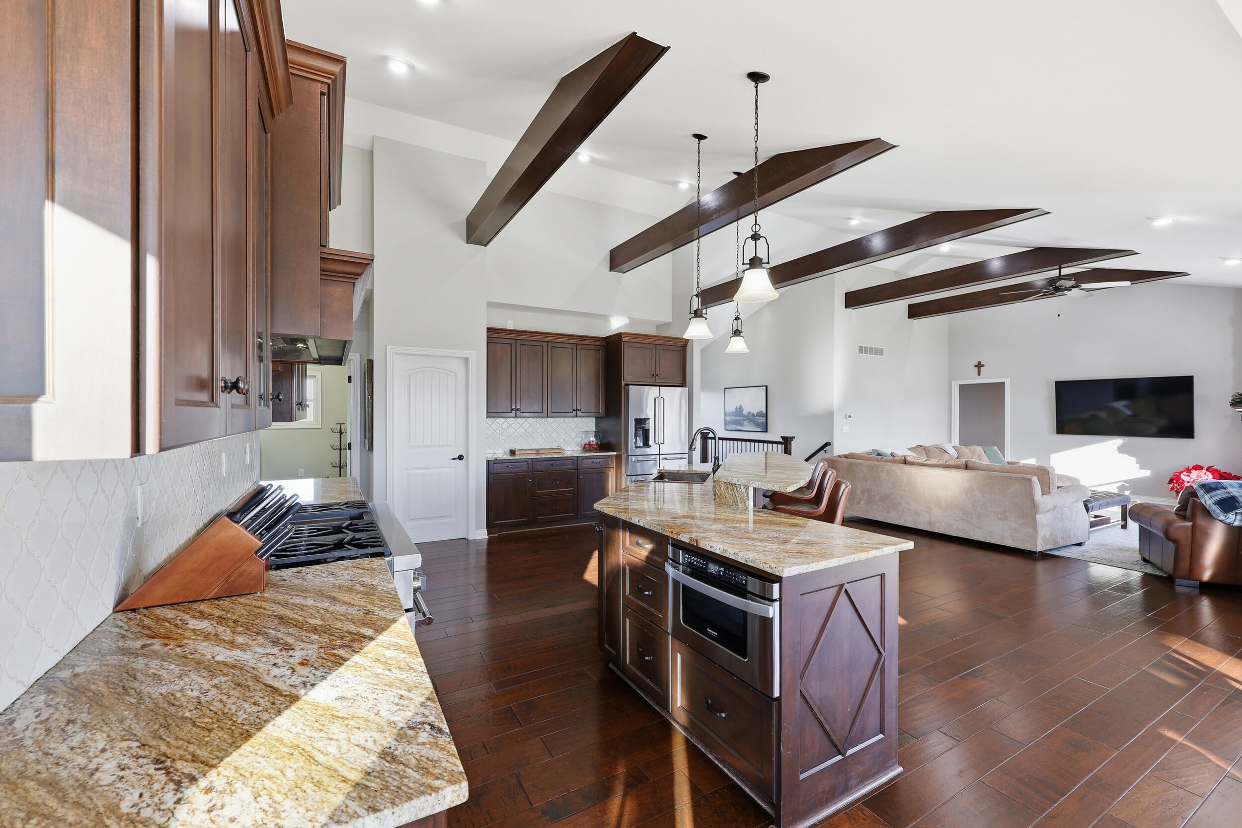 3525 Big Plain Circleville Road, London, Ohio 43140