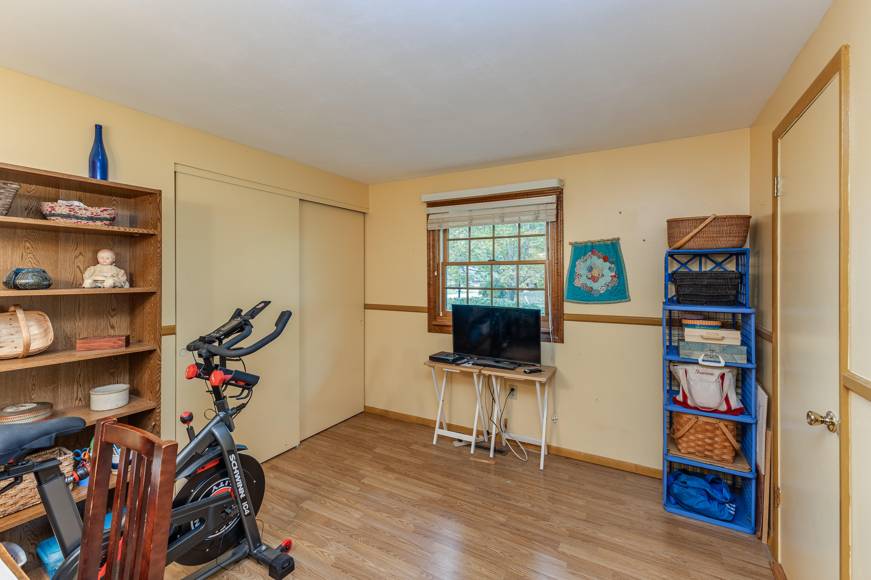 6624 Stranwood Drive, Englewood, Ohio 45322