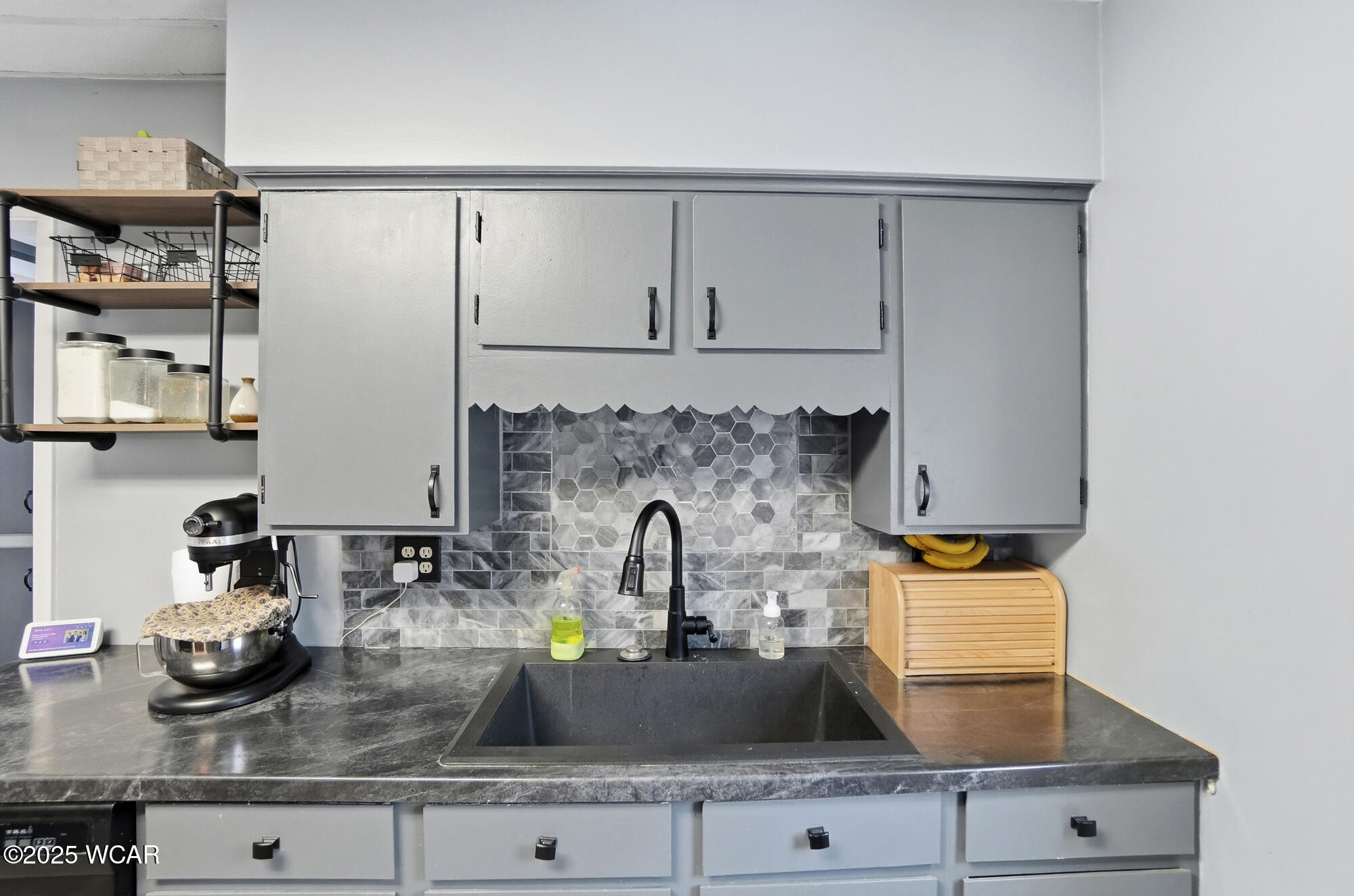 432 CARNAHAN Avenue, Findlay, Ohio