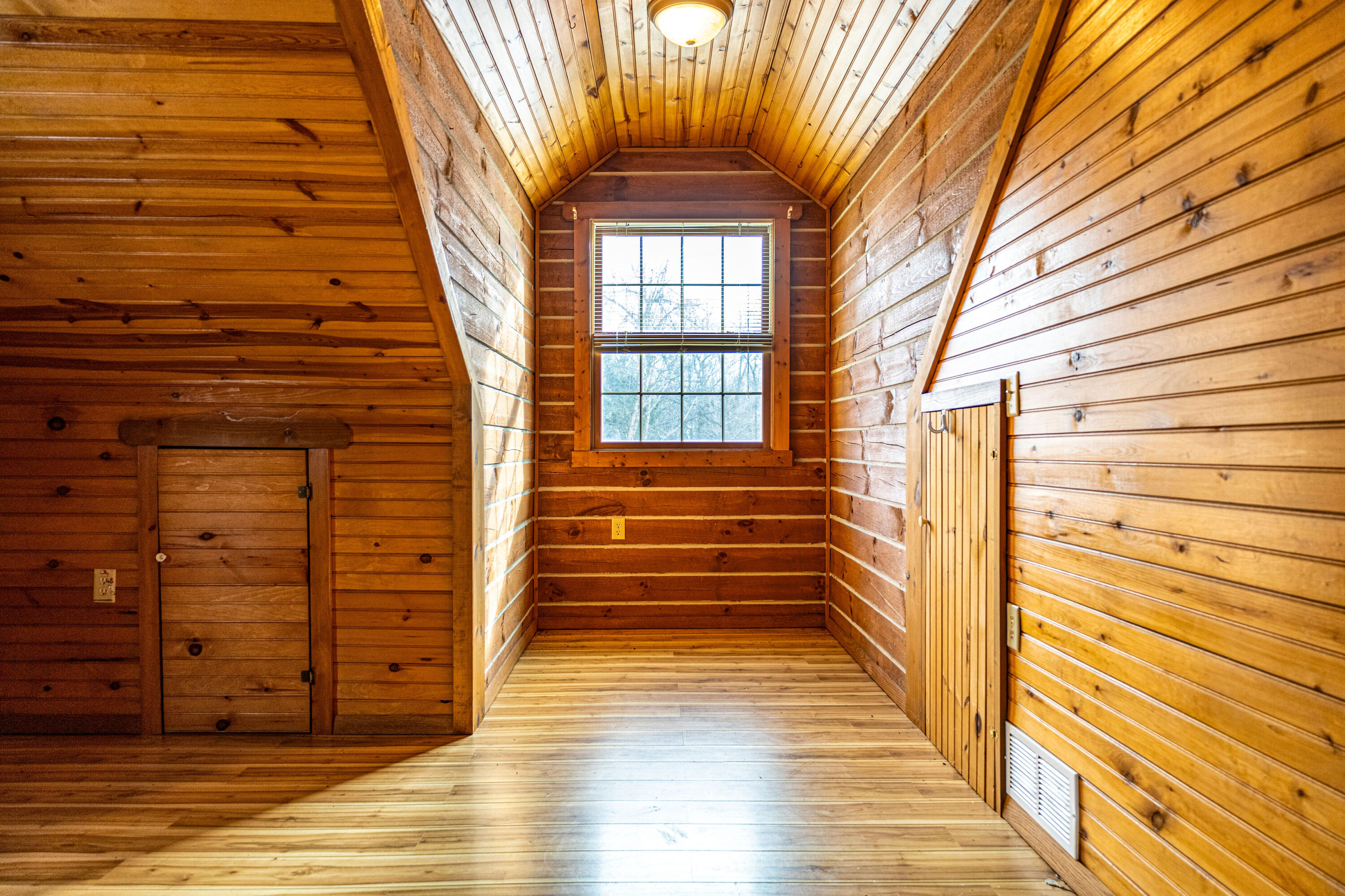 170 Parkview Road, Woodstock, Ohio 43084