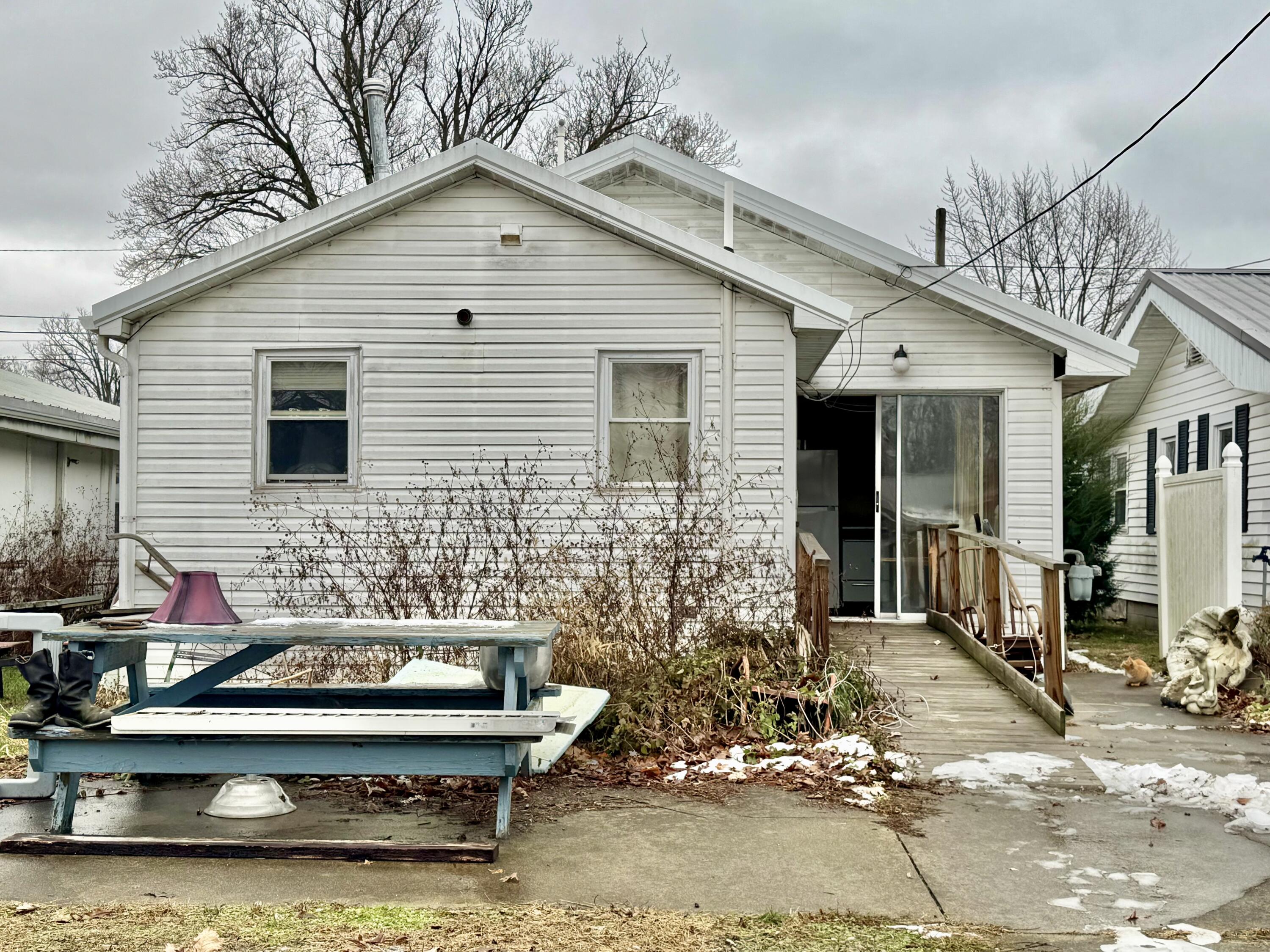 11035 Tecumseh Path, Lakeview, Ohio 43331