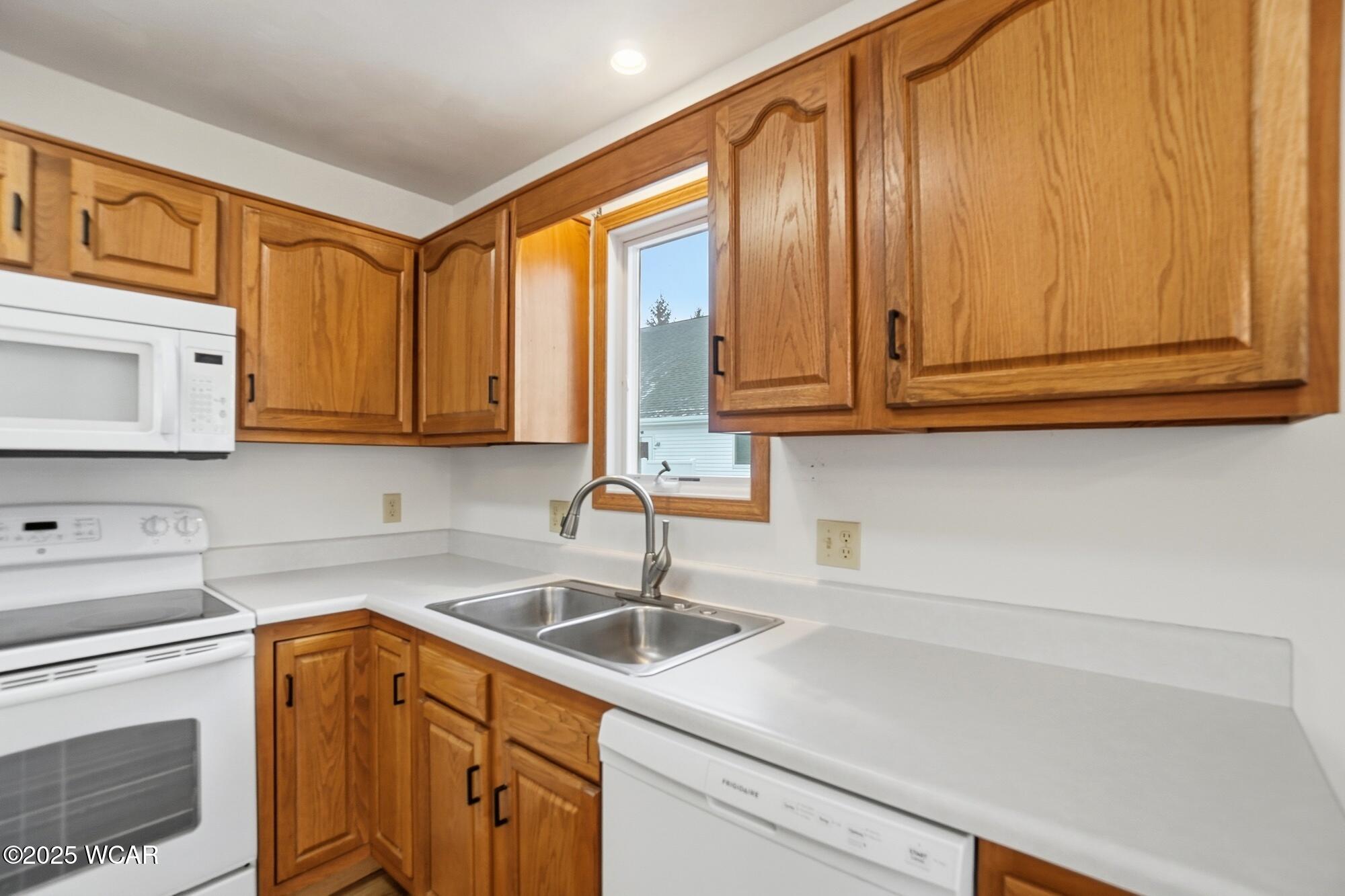 123 Eagles Point, Lima, Ohio