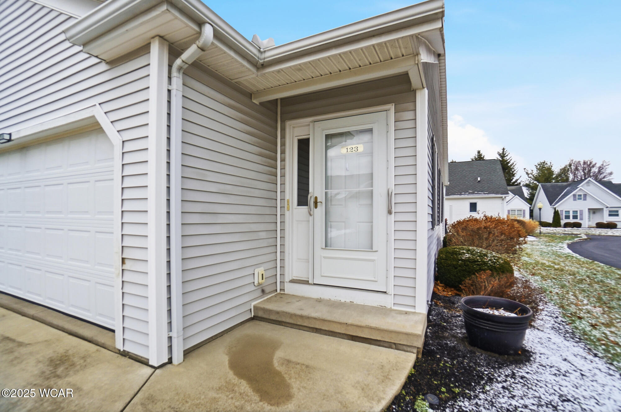 123 Eagles Point, Lima, Ohio