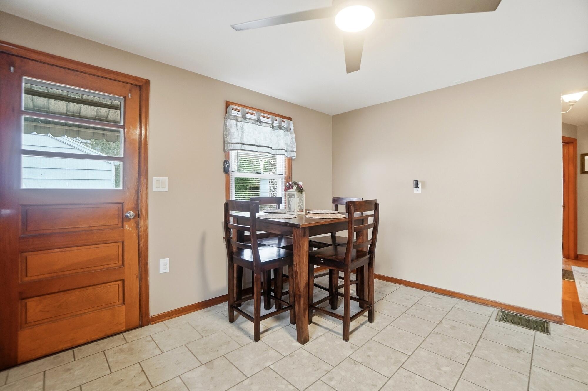 1512 Amherst Road, Springfield, Ohio 45504