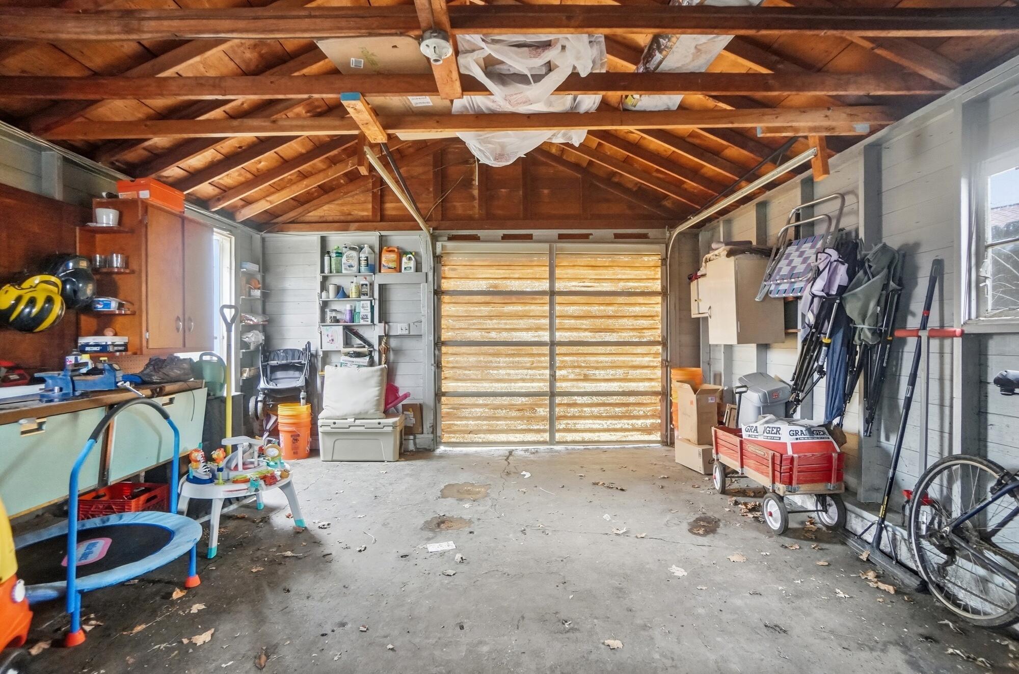 1512 Amherst Road, Springfield, Ohio 45504